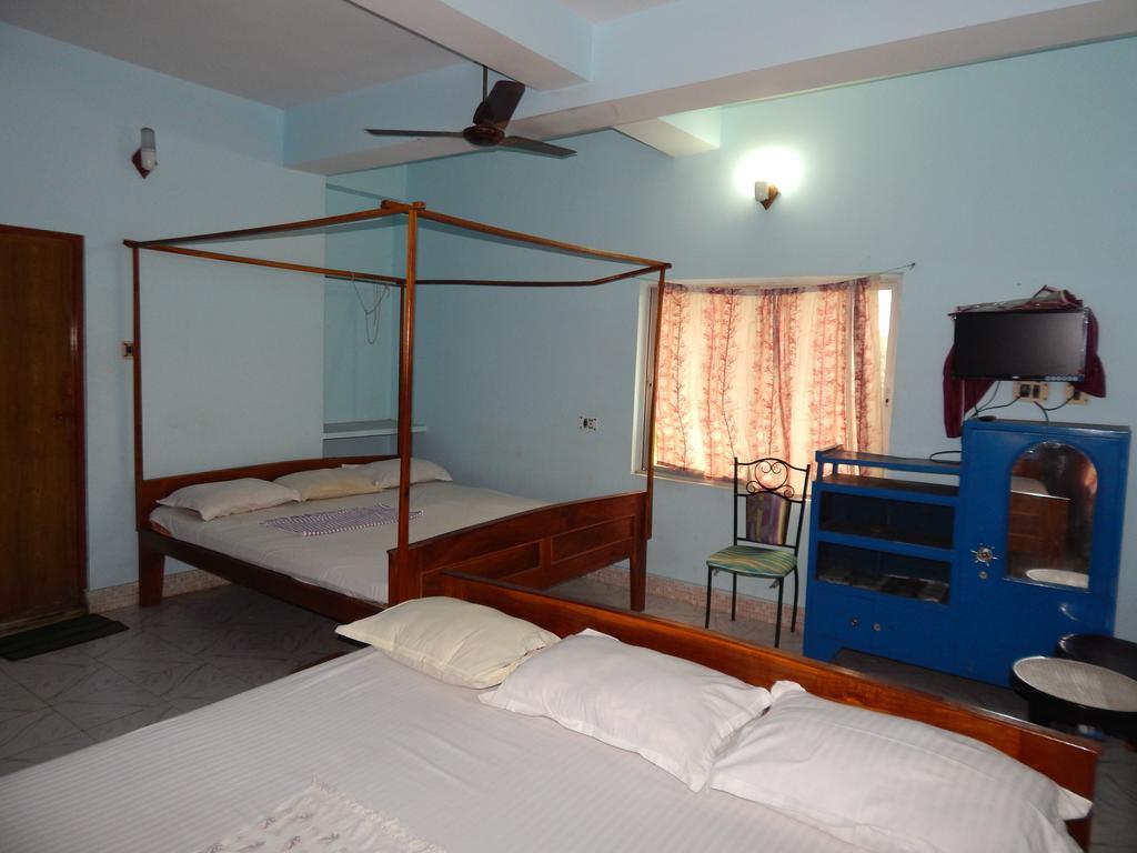 Hotel Mainak, Mandarmani Room photo