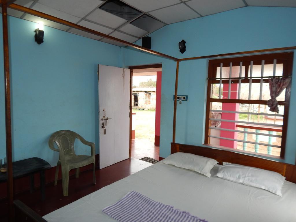 Hotel Mainak, Mandarmani Room photo