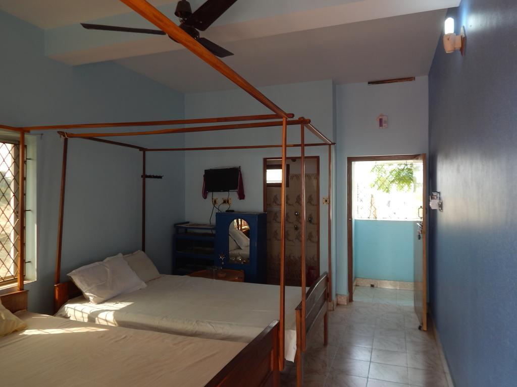Hotel Mainak, Mandarmani Room photo