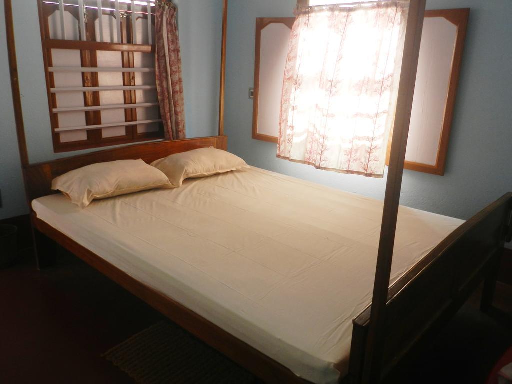 Hotel Mainak, Mandarmani Room photo